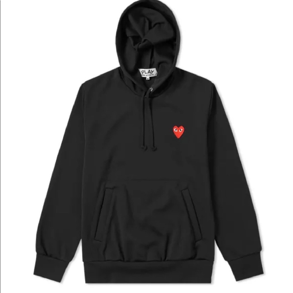 COMME DES GARCONS PLAY PULLOVER HOODY
Size : XL
Color: black
